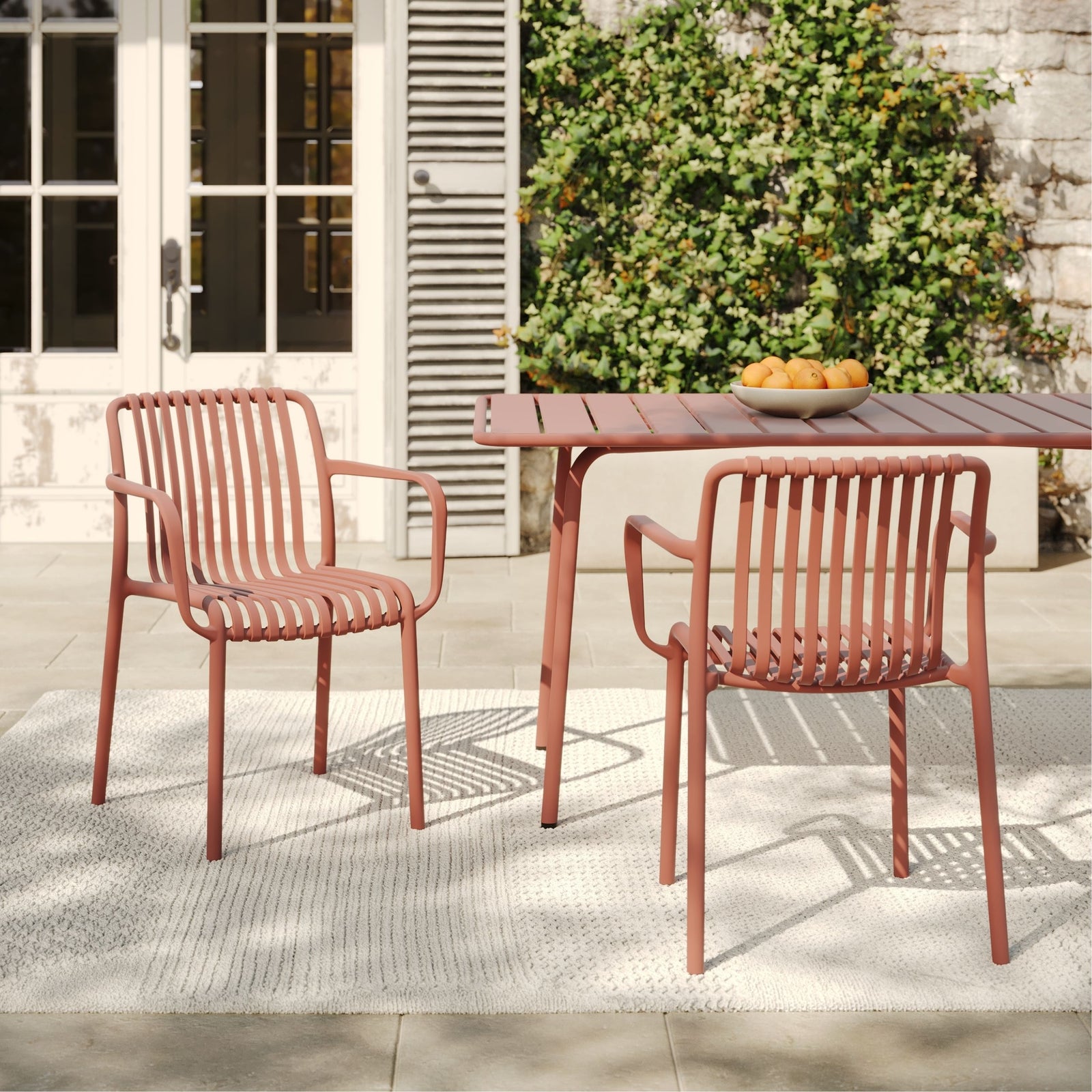 2 chaises de jardin terracotta accoudoirs et empilables