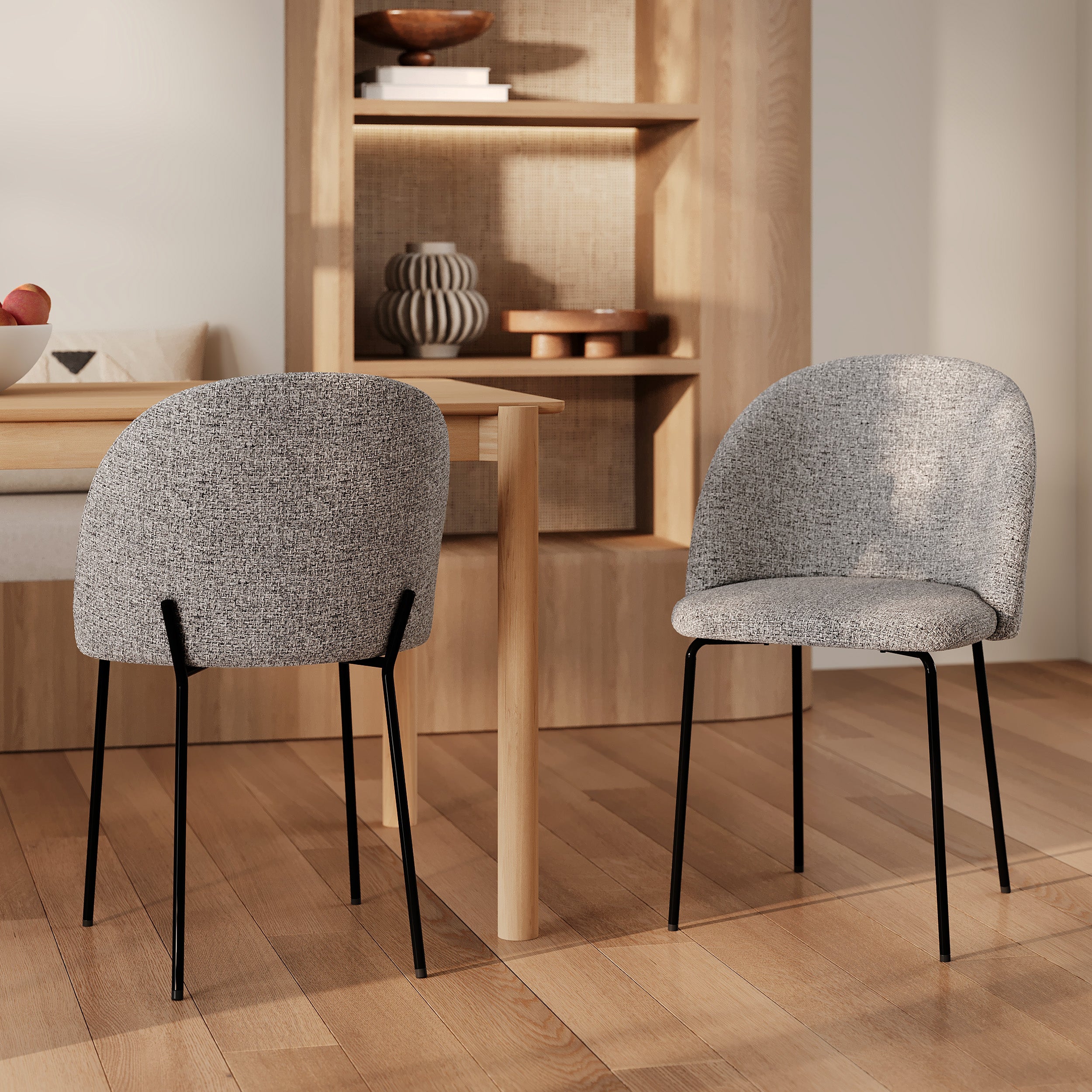 2 chaises en tissu gris Karl