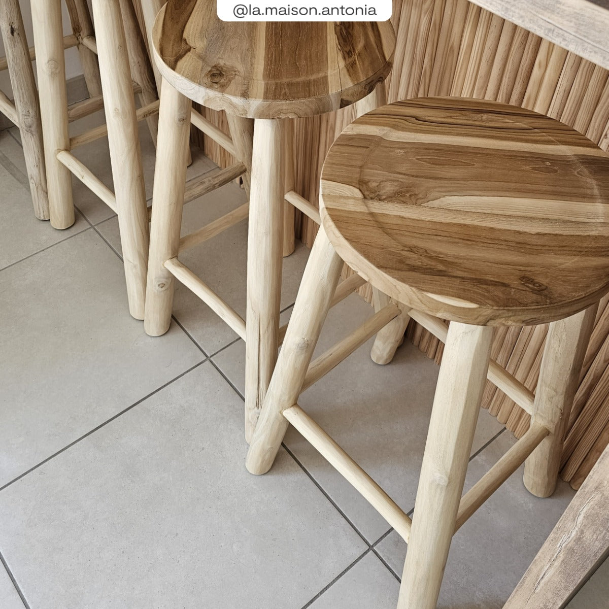acquistare sgabello da bar comodo in legno di teak