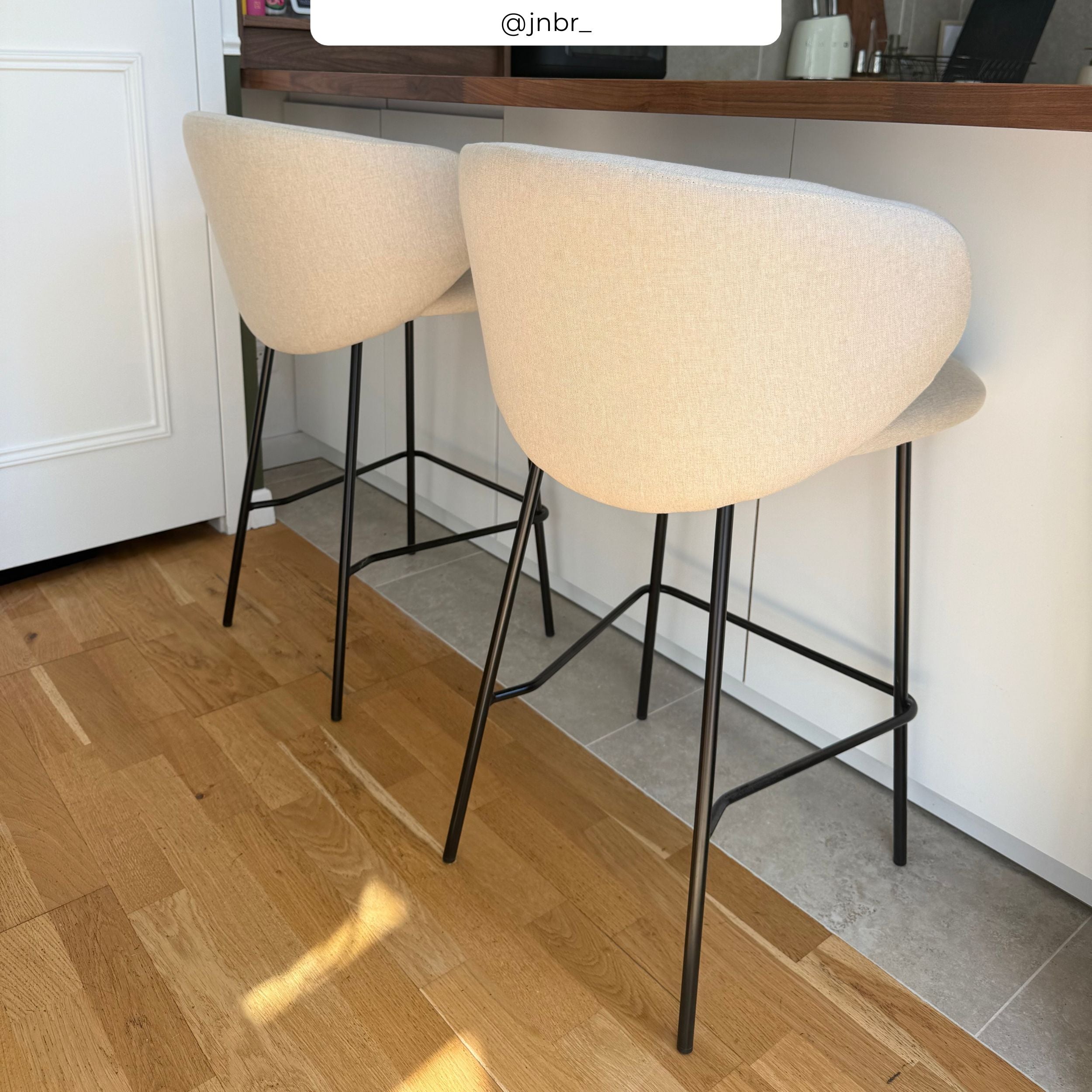 Chaise pour îlot central Victoria en tissu beige 68 cm (lot de 2)