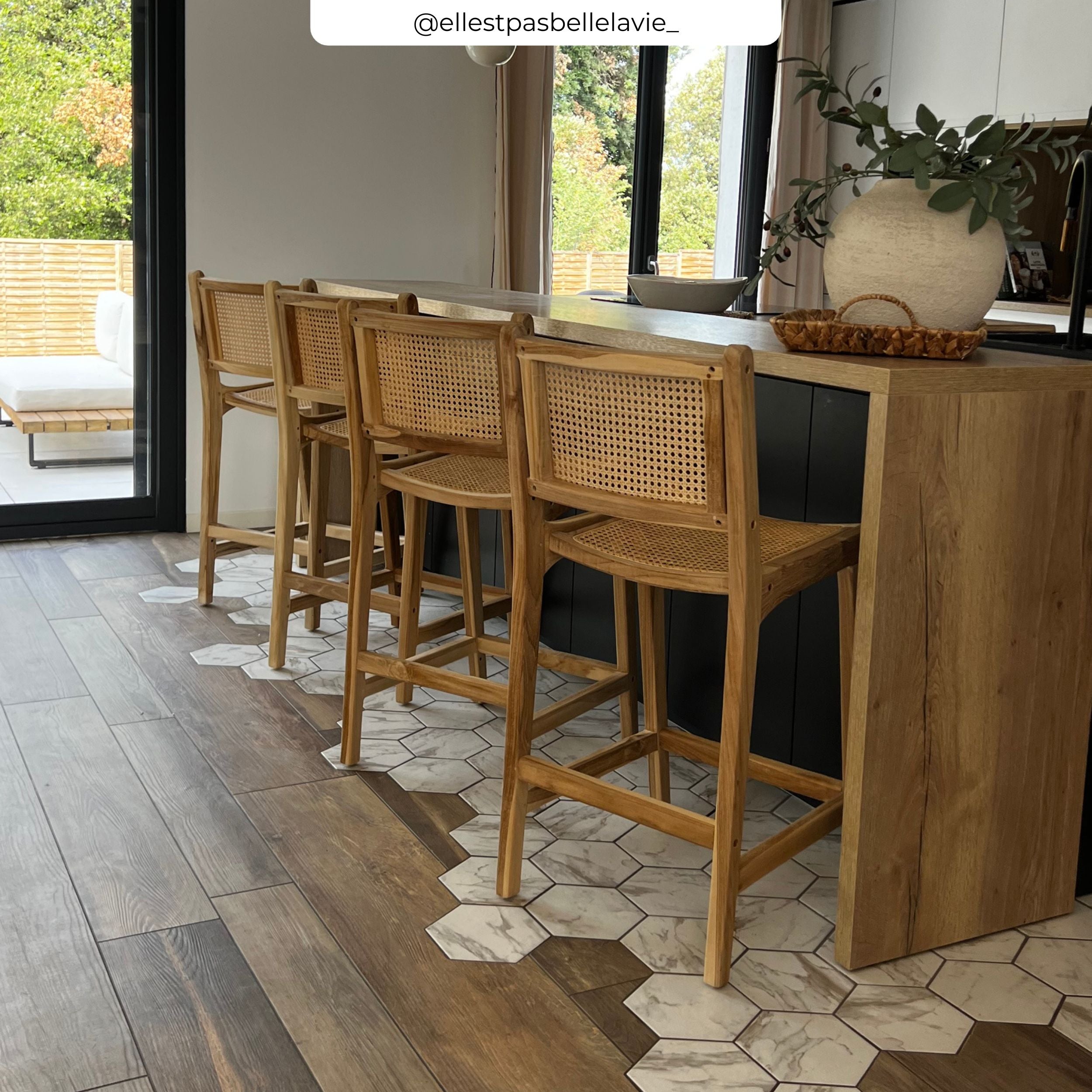 Set di 2 sedie da bar Kyla per isola centrale 66,5 cm in teak e rattan