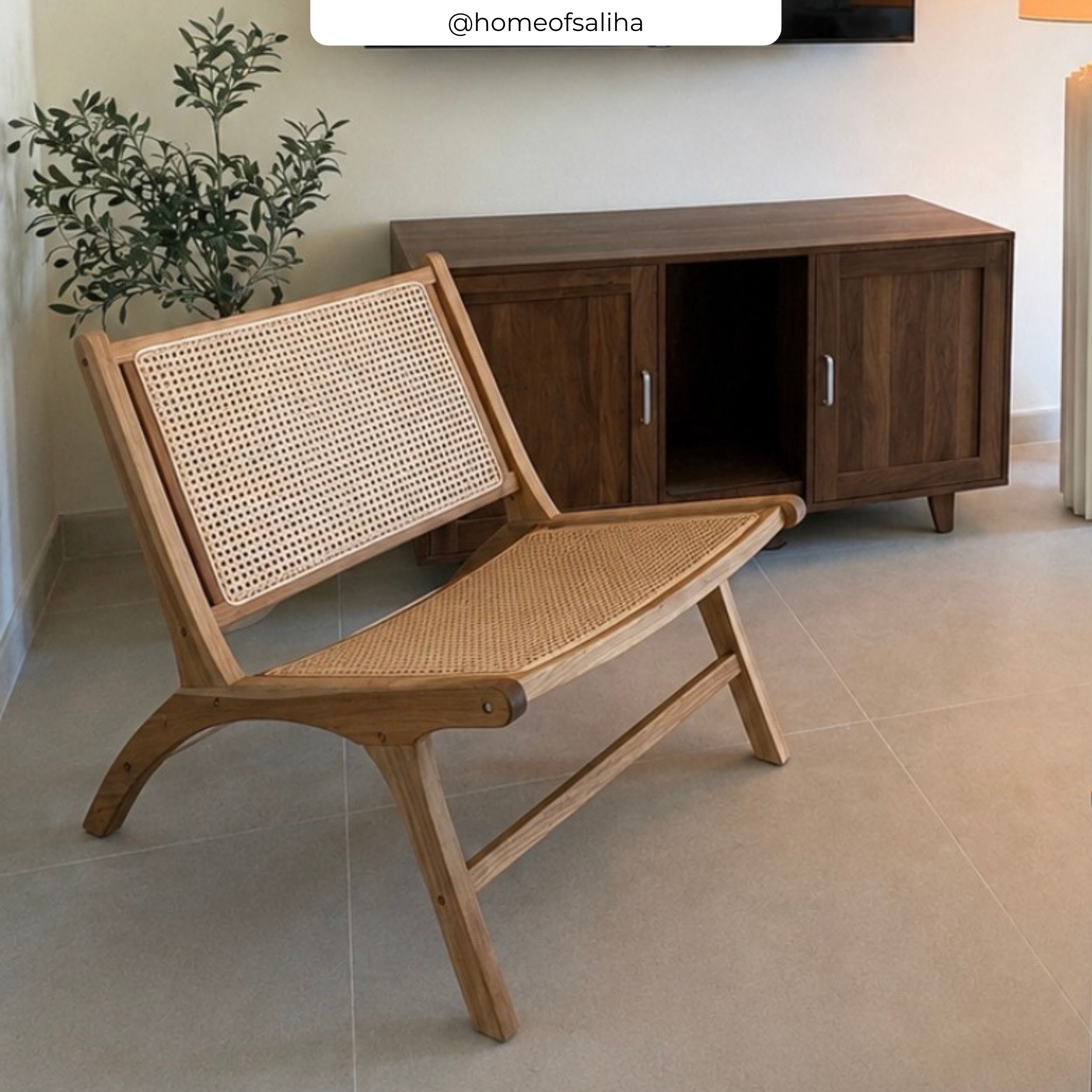 Sillón Kilka de teca y trenzado natural
