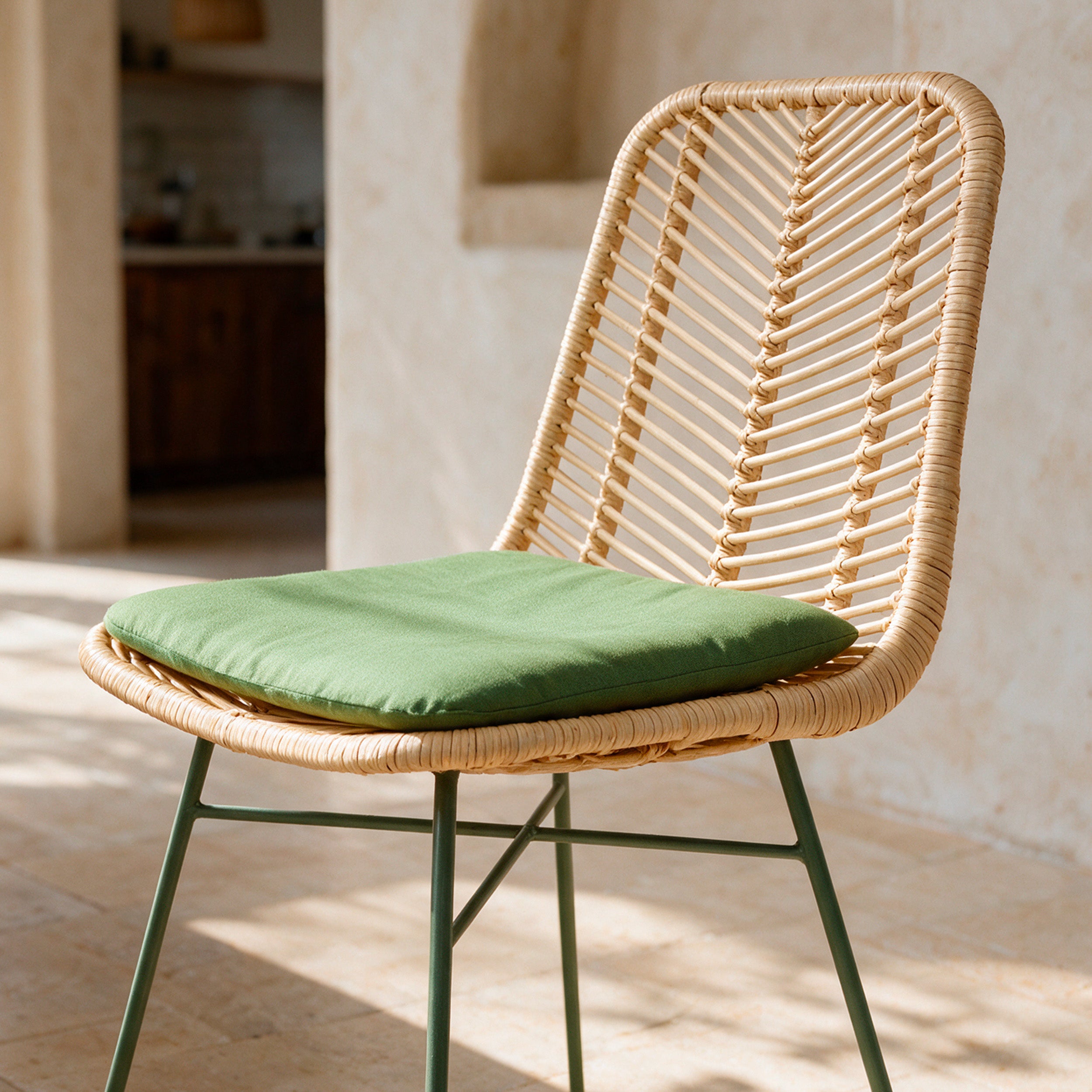 Lot de 2 chaises Tamara en rotin et tissu vert olive