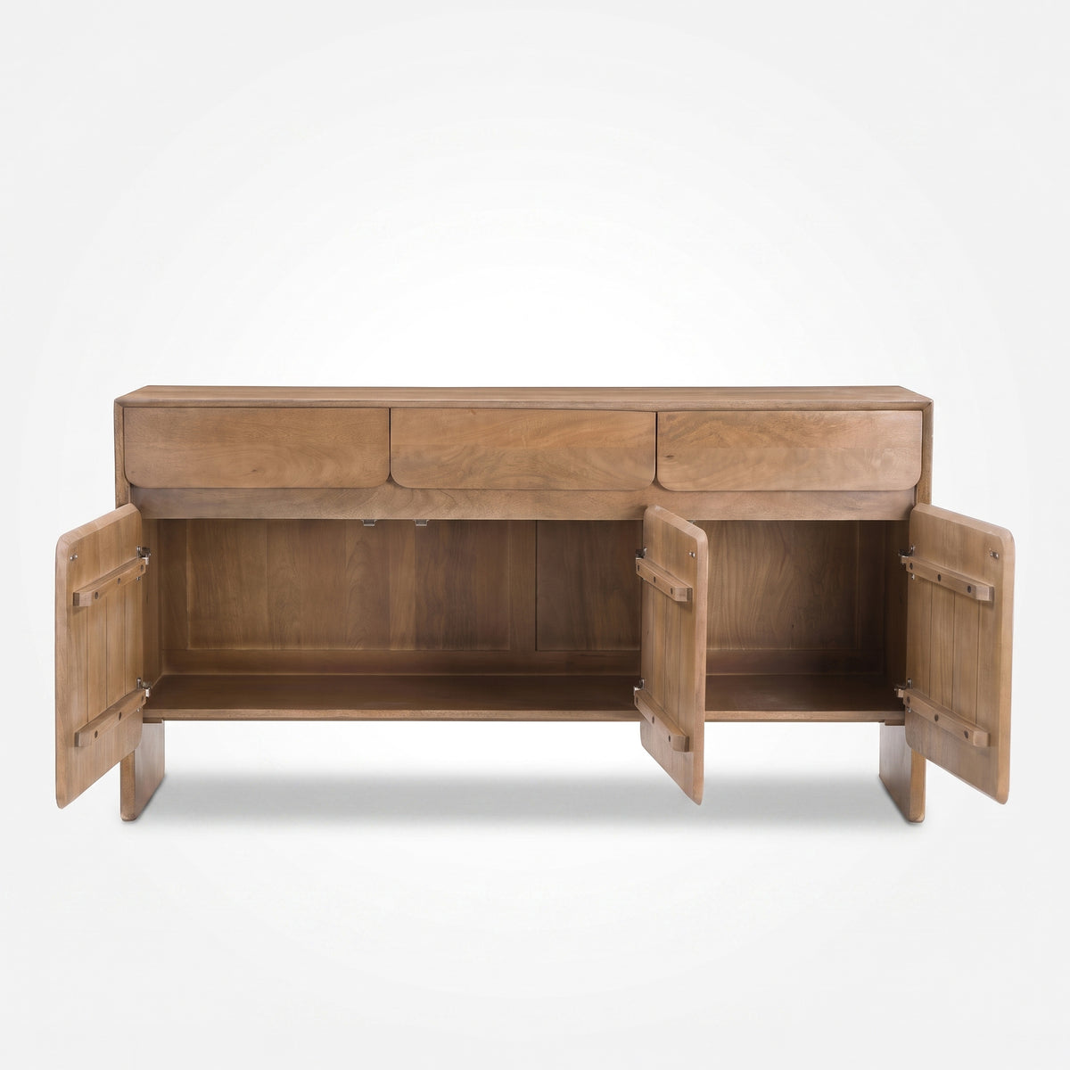 Détail des rangements intérieurs du buffet Achille en bois de manguier marron clair - Maison Pavane