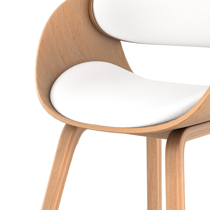 sedia bianca design in pelle sintetica e legno chiaro