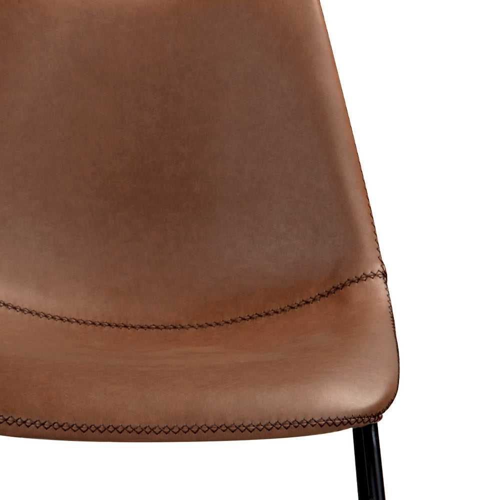 sedia in ecopelle marrone con gambe a slitta nere gaspard_1