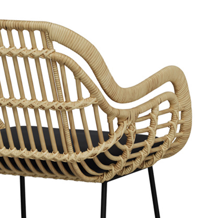 sedia da bar in rattan naturale con gambe in metallo chiloe