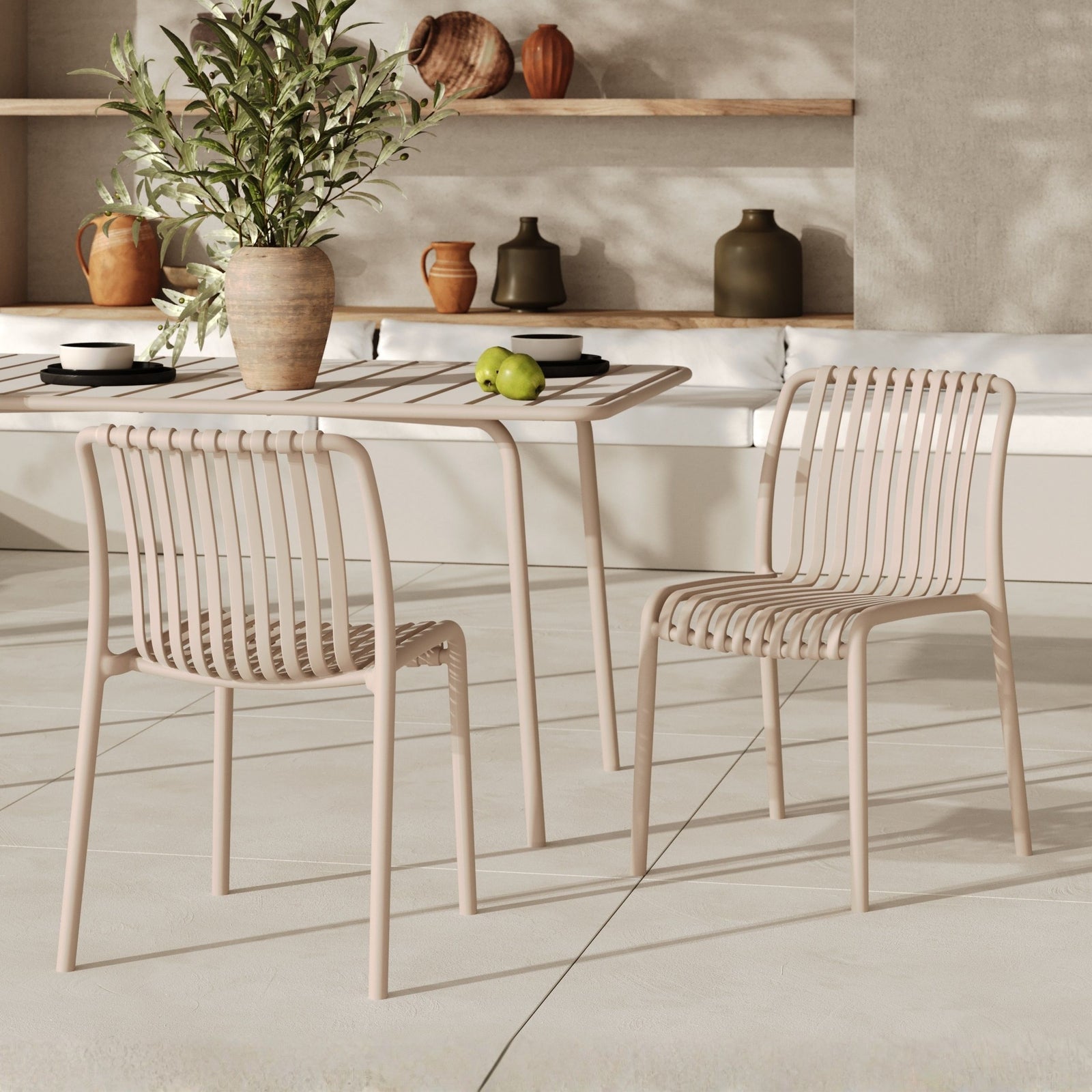 Chaise de jardin plastique beige Duli