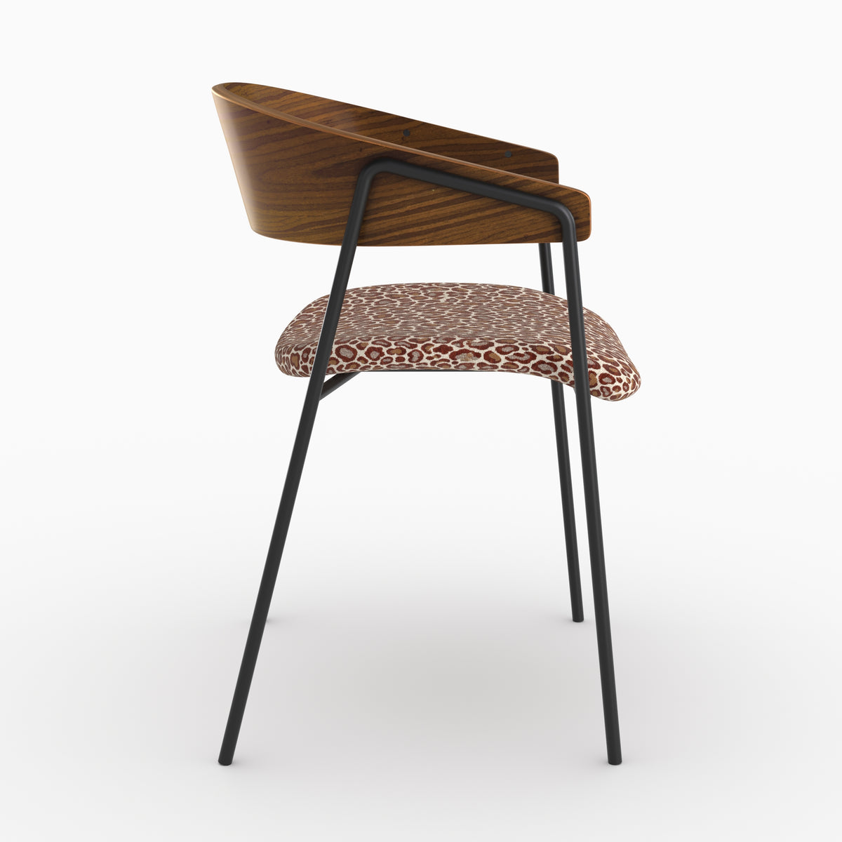 Chaise Esmée en tissu léopard bordeaux et bois de noyer, vue de profil - Maison Pavane