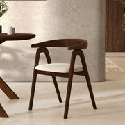 sedia hawa in legno di gomma scuro tessuto bouclè beige chiaro