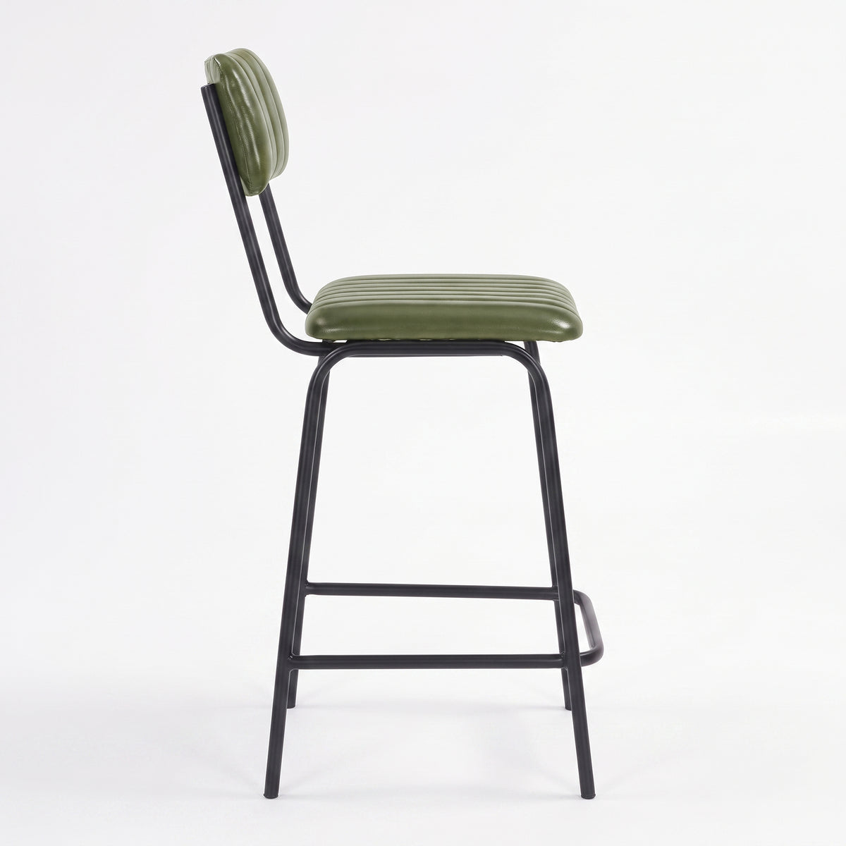 Chaise pour îlot central Arsène 65 cm en cuir de buffle vert, vue de profil - Maison Pavane