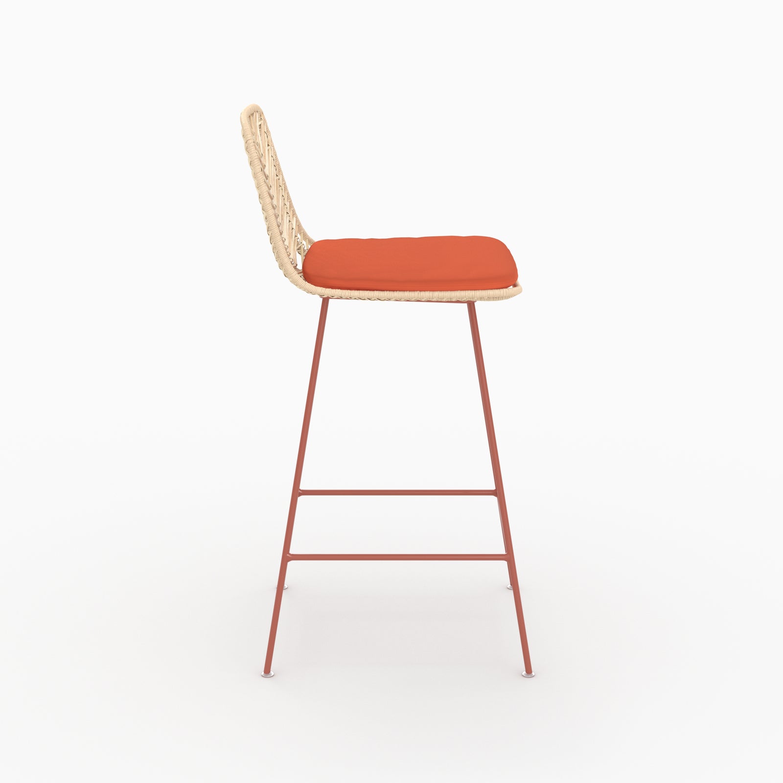 Chaise pour îlot central Tamara en rotin et tissu orange vermillon, vue de profil avec repose-pieds - Maison Pavane