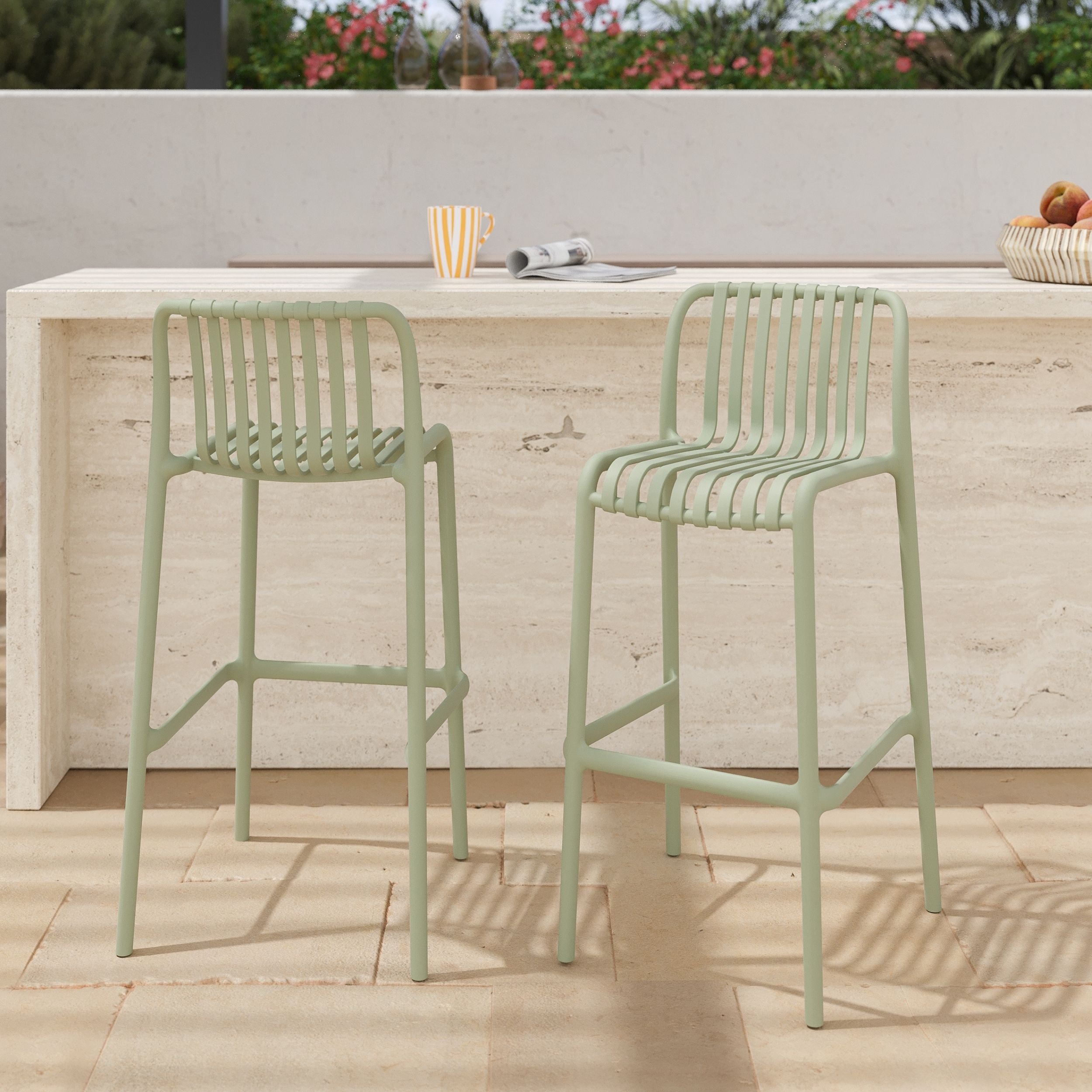 Chaises de bar métal vert lcair Duli
