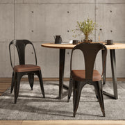 chaises metal noir et marron indus