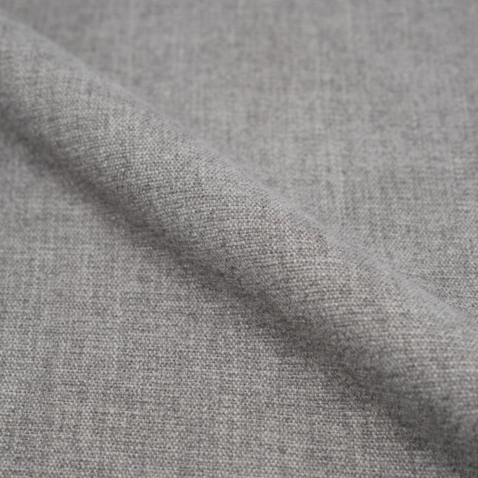 Coccinelle chaise en tissu gris clair