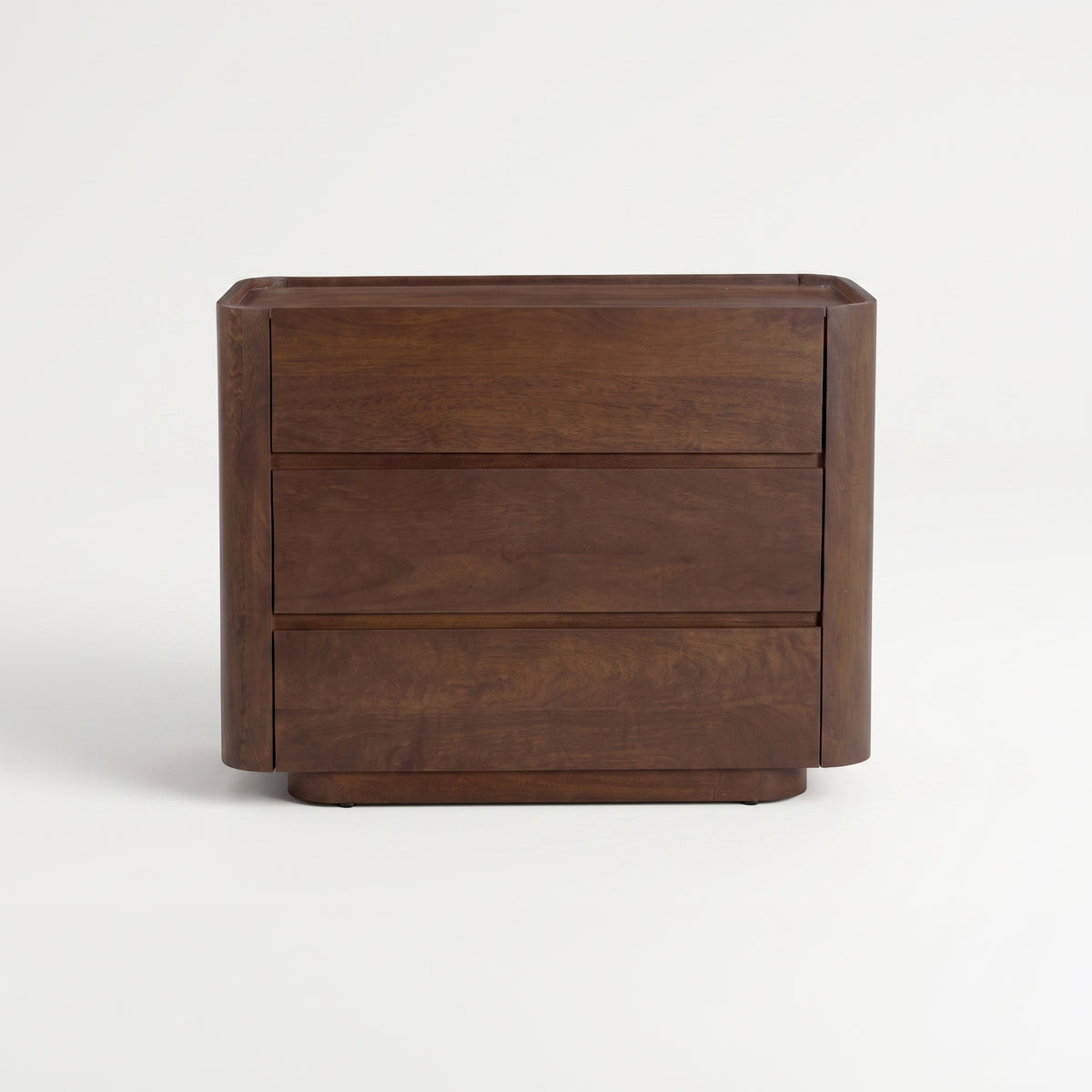 Commode Aldo en bois de manguier noyer, vue de trois quarts droit - Maison Pavane