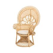 poltrona eloa in rattan naturale con cuscino bianco