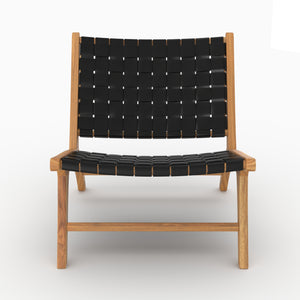 Fauteuil Kuna en teck et cuir tressé noir vu de face - Maison Pavane