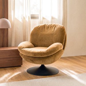 Fauteuil Ricci en tissu effet velours jaune moutarde sur socle pivotant noir, dans un salon moderne aux tons beiges