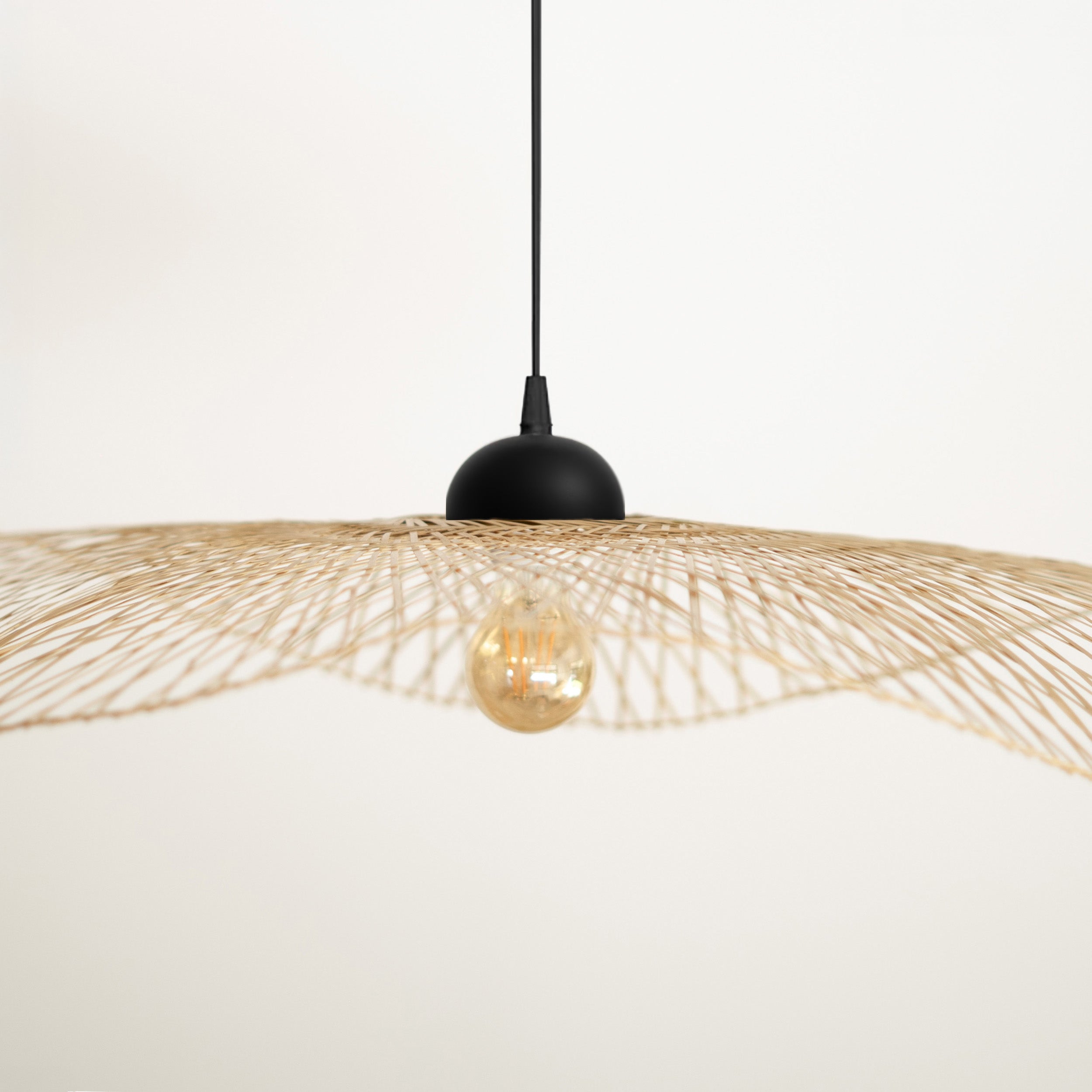 Jipi suspension rotin et fil noir