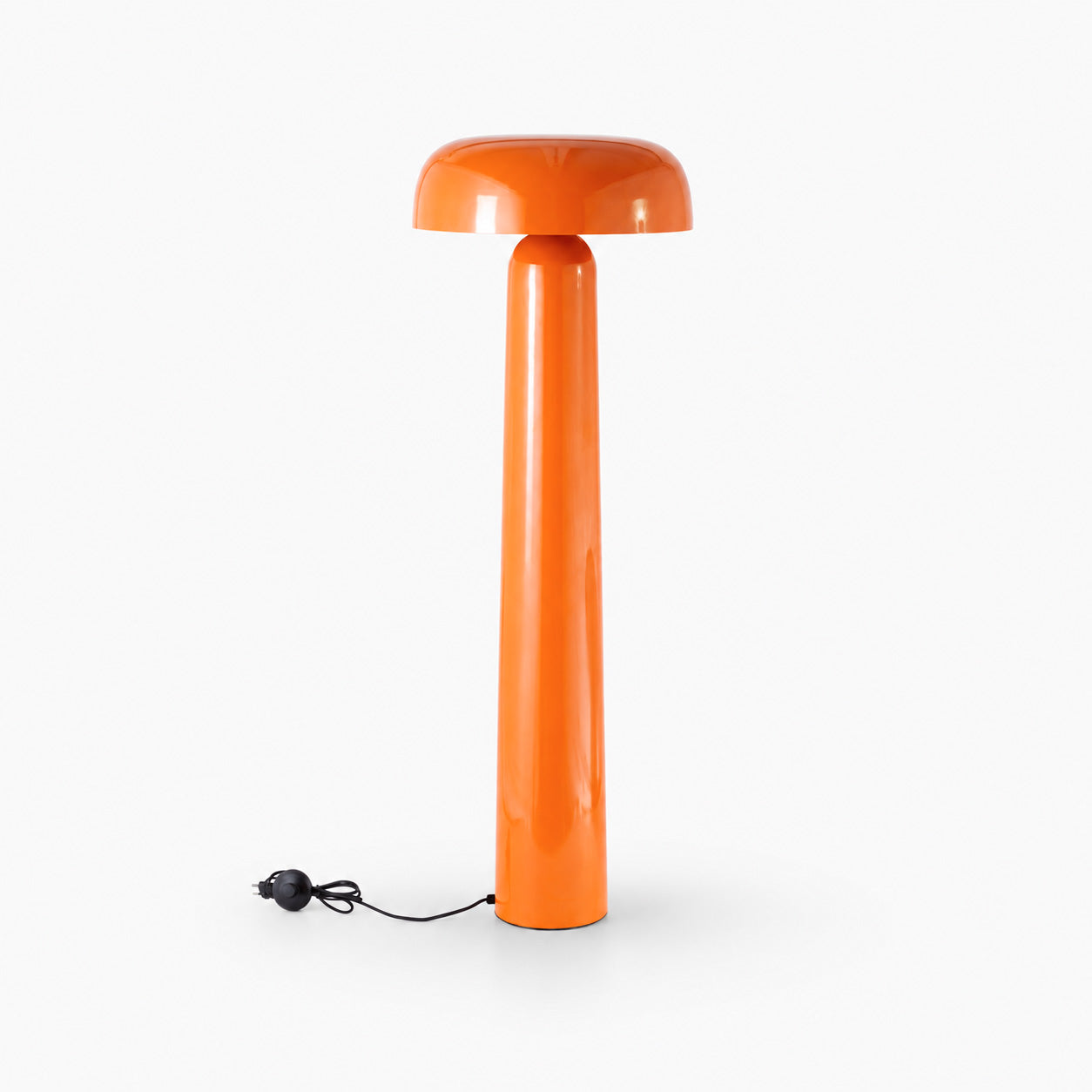 Lampadaire Livia en métal orange, abat-jour plat sur colonne cylindrique - Maison Pavane