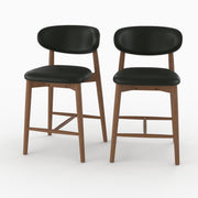 Lot de 2 chaises pour ilot central Yuna 64,5 cm en cuir synthétique noir et bois foncé - Maison Pavane