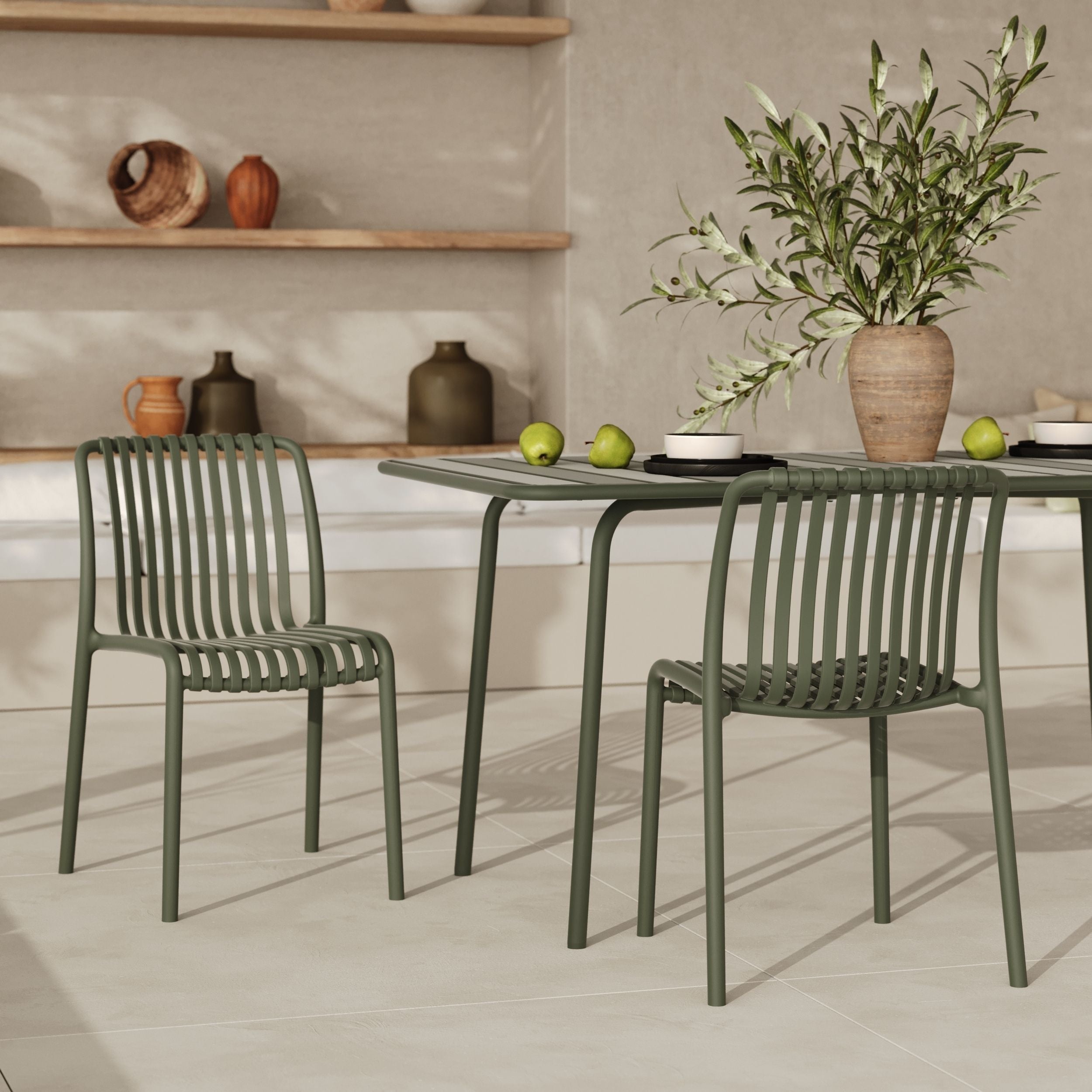 Lot de 2 chaises de jardin verte plastique