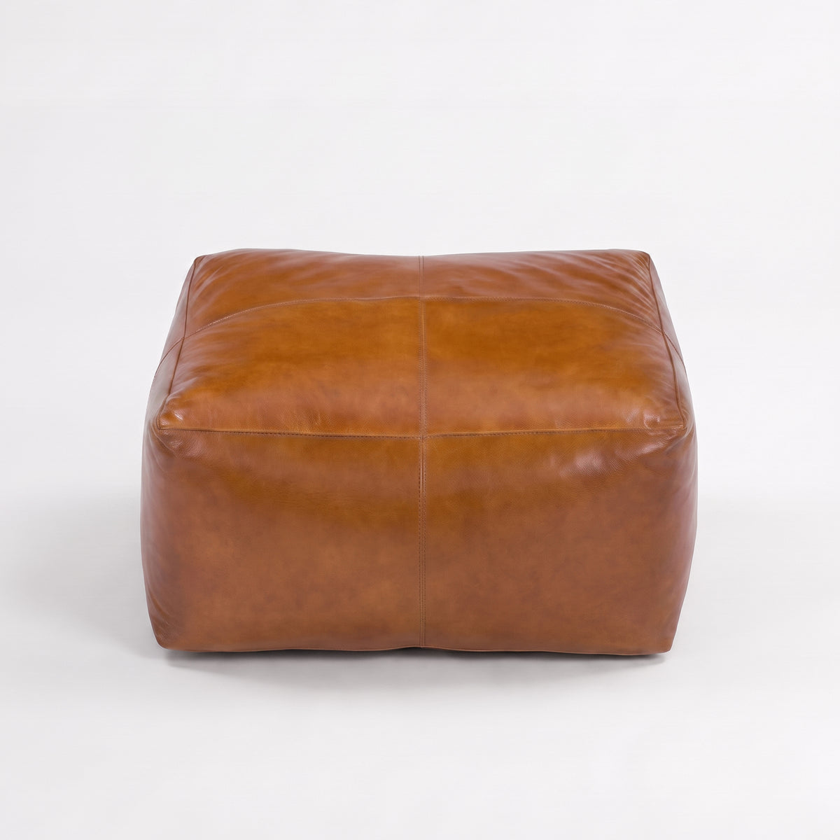 Pouf Augustin rectangulaire en cuir de buffle marron, vue de face - Maison Pavane