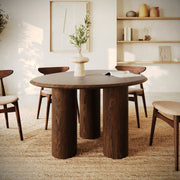 Table organique Aya en placage noyer, 6 personnes