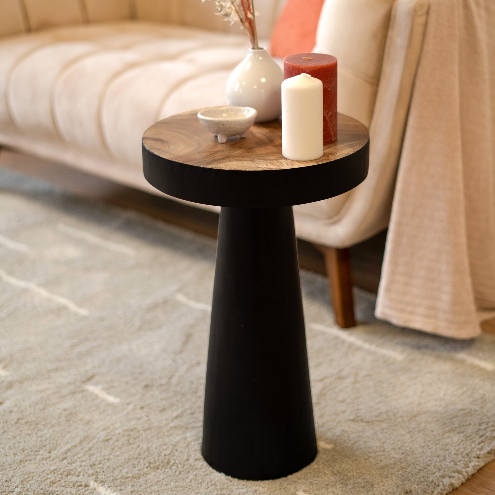 table appoin janah noire focus