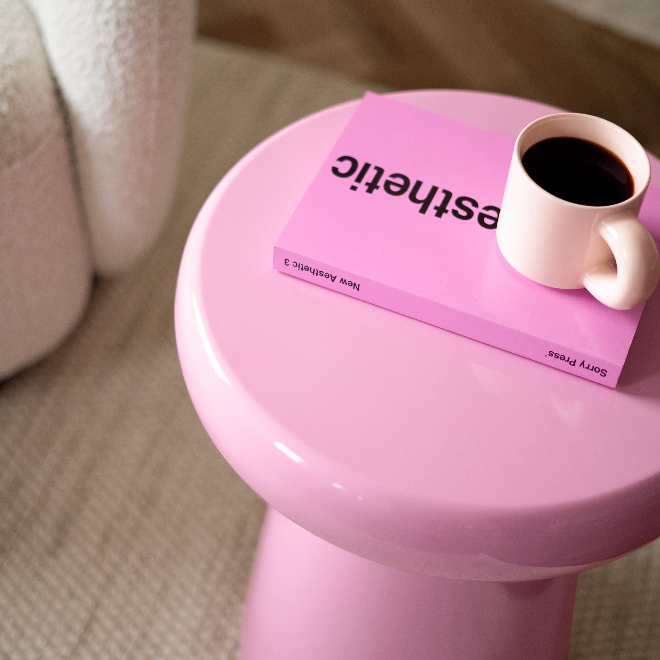 Table appoint Anouk rose bonbon glossy