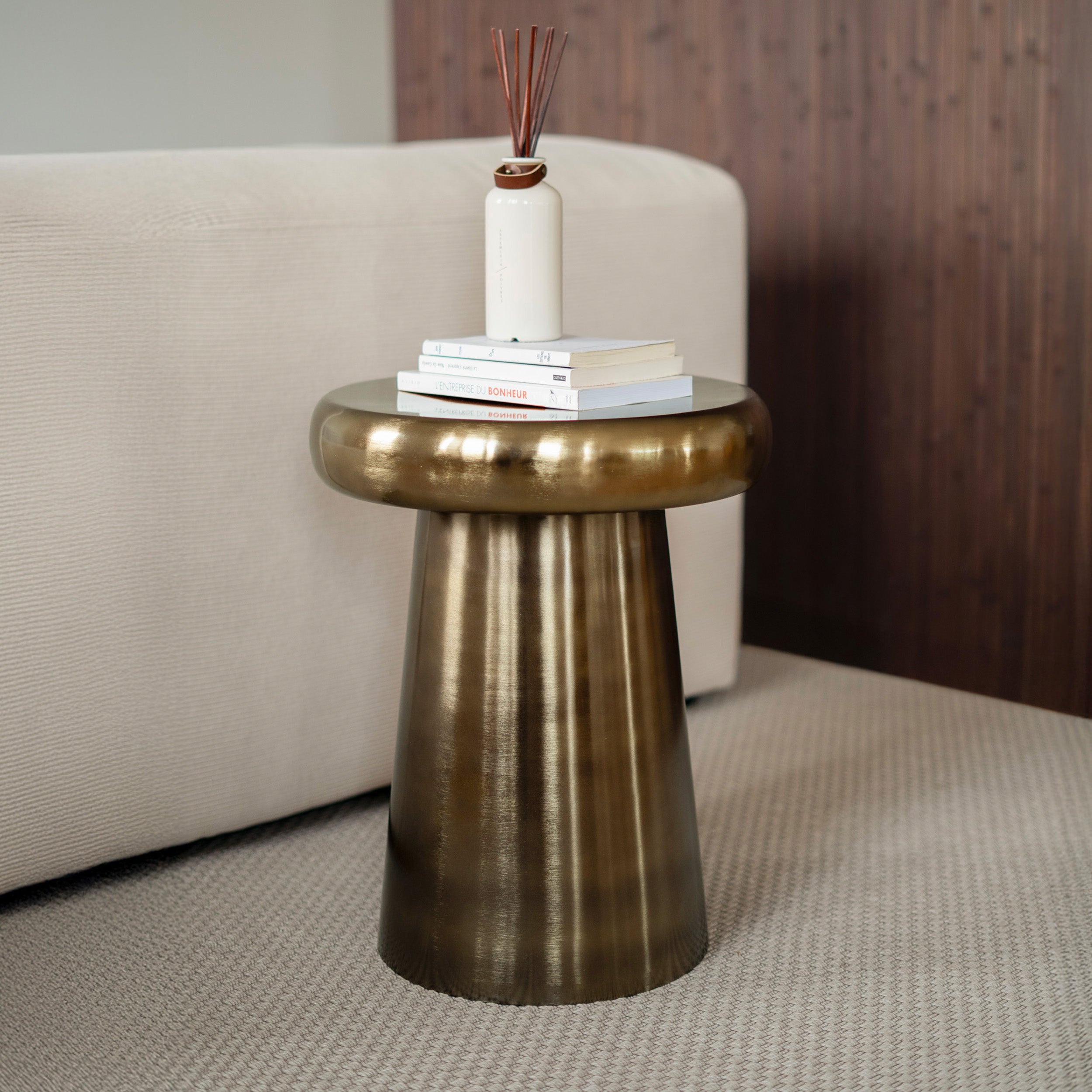 Table appoint doré Anouck focus