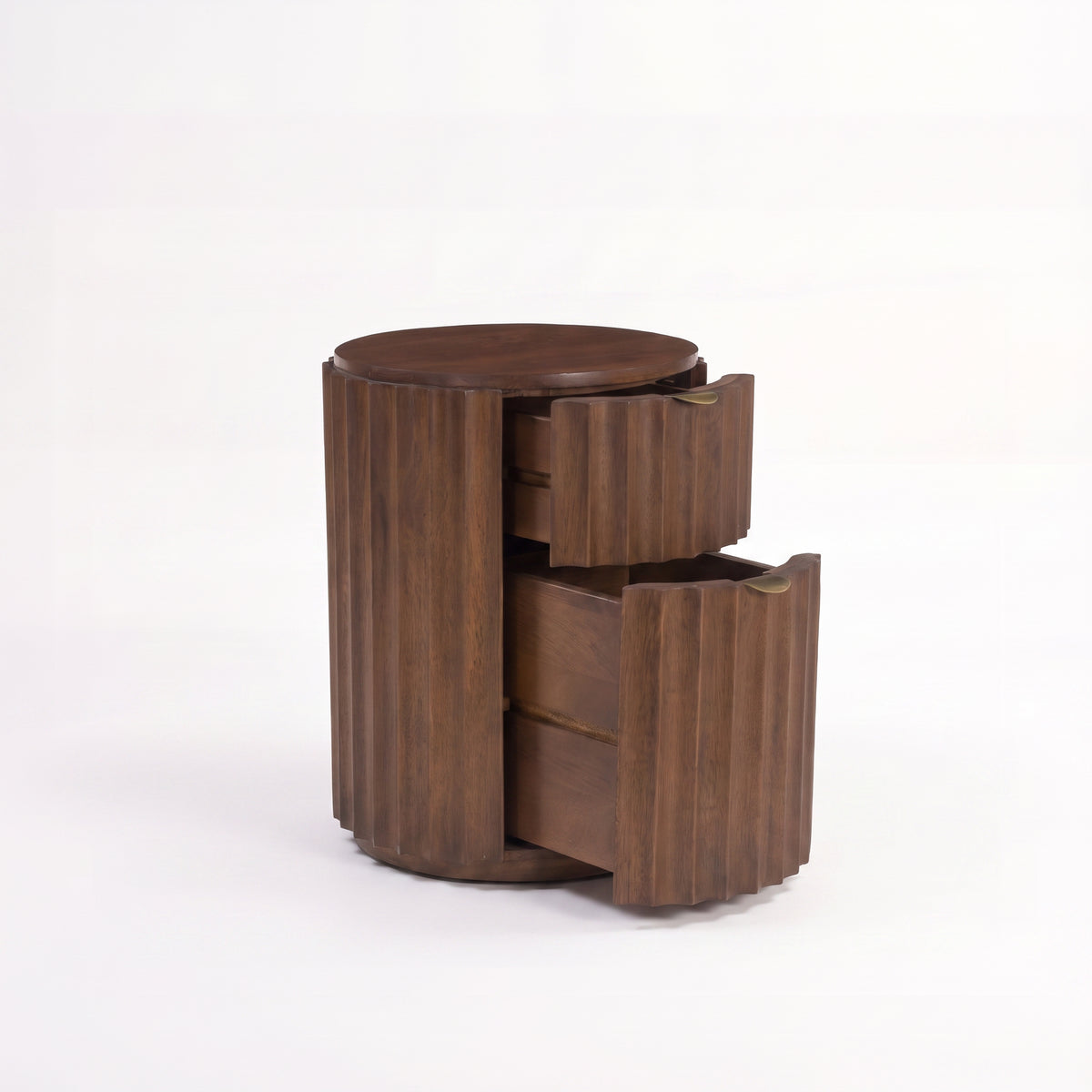 Table d'appoint Livio en bois de manguier noyer, tiroirs ouverts - Maison Pavane