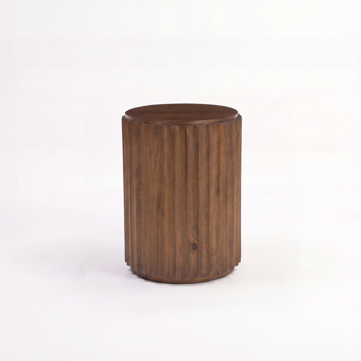 Table d'appoint Livio en bois de manguier noyer, vue arrière - Maison Pavane