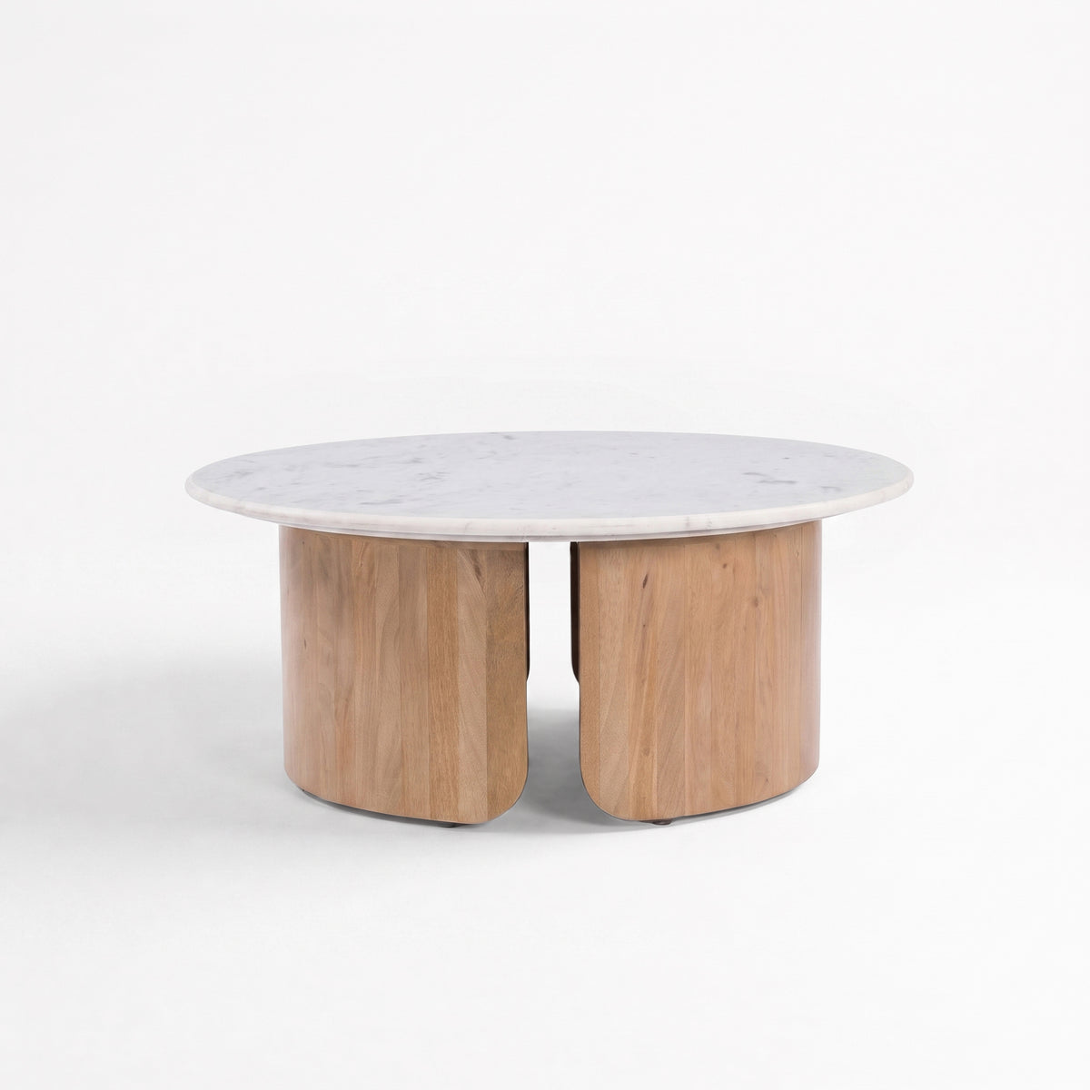 Table basse Léana en marbre et bois de manguier, vue de face - Maison Pavane