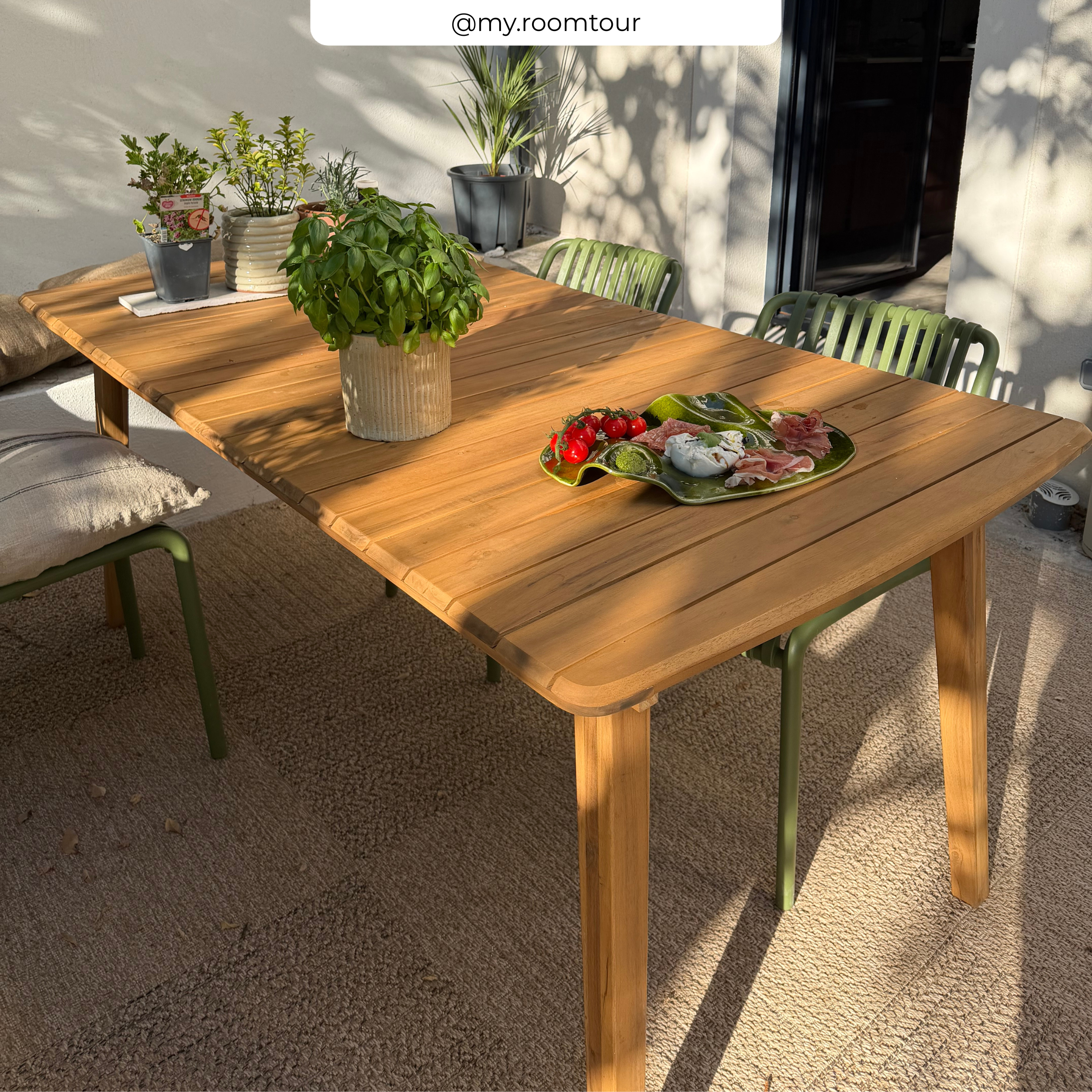 Table de jardin extensible Alona en bois d'acacia huilé 6 à 10 personnes