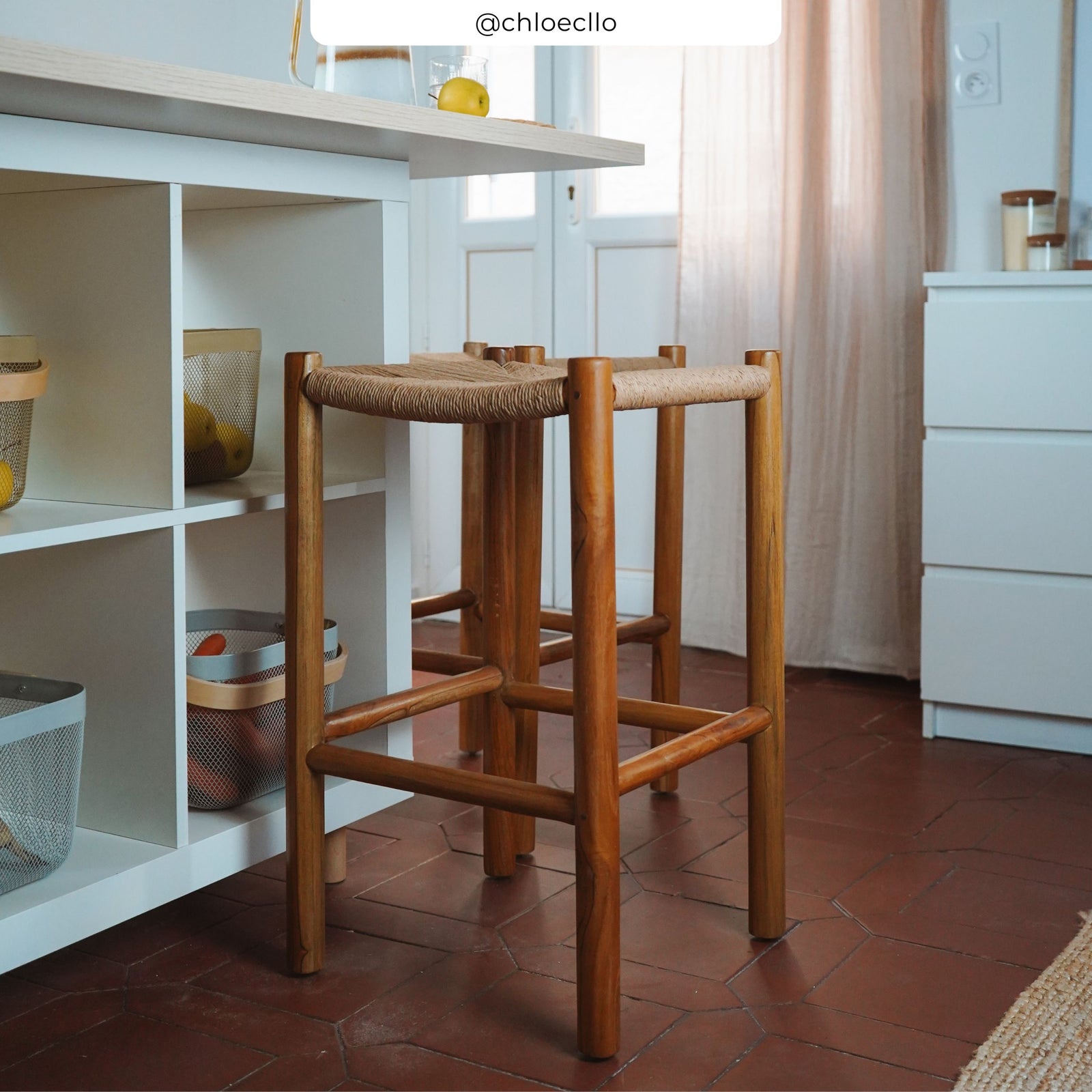 sgabello da bar 65 cm in legno e rattan kaia