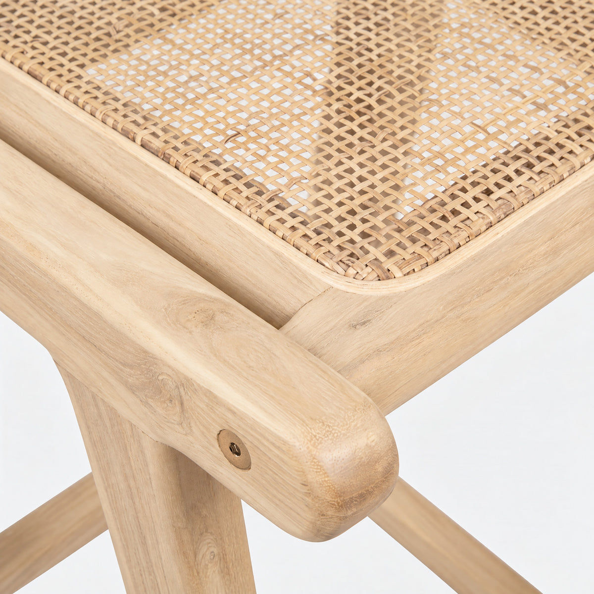 Tabouret de bar Haida teck rotin naturel 66 cm détail assise rotin – Maison Pavane
