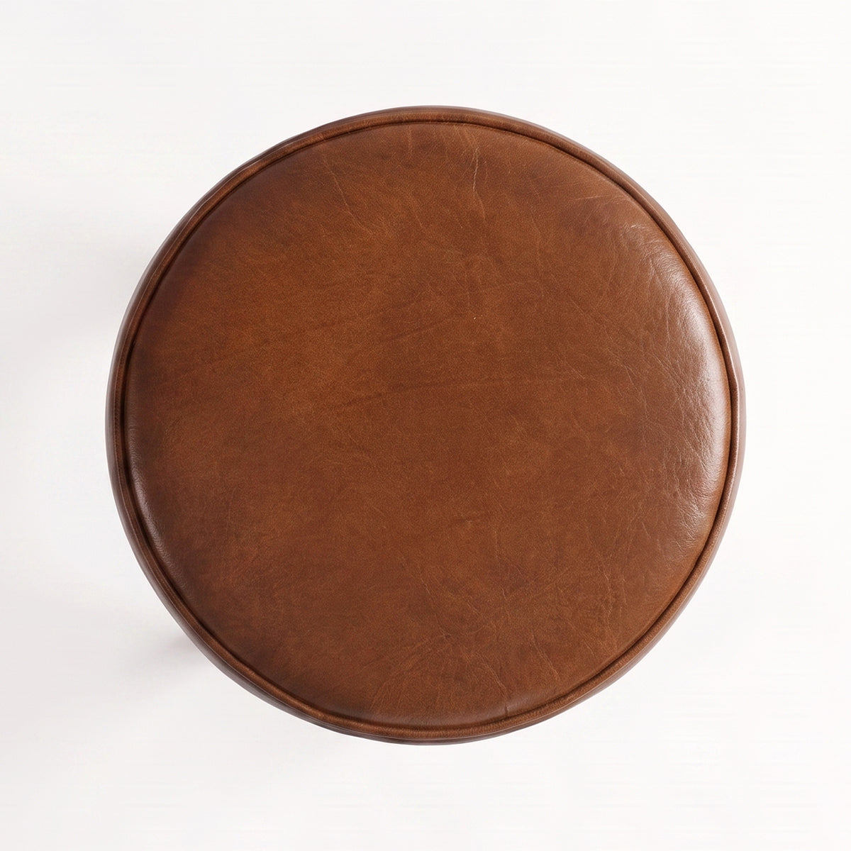 Tabouret pour îlot central Lucien 65 cm en cuir de buffle marron, vue de dessus - Maison Pavane