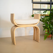tabouret reane en rotin et tissu blanc rdv deco