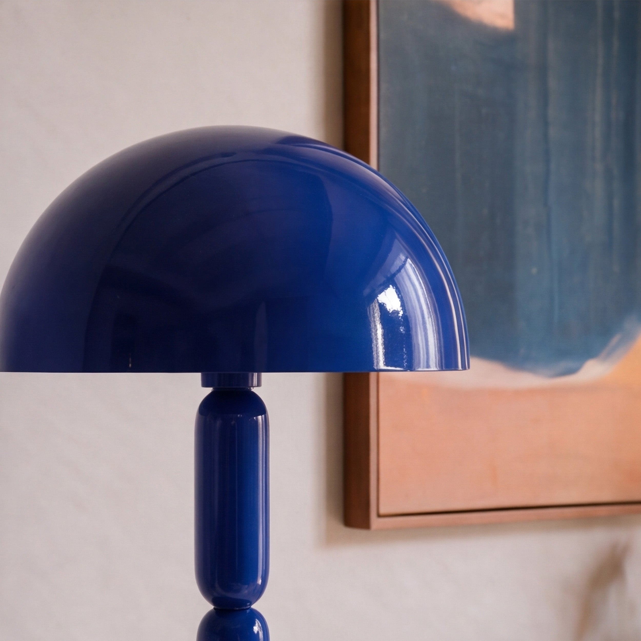 Lampadaire Romy en bois et métal bleu foncé