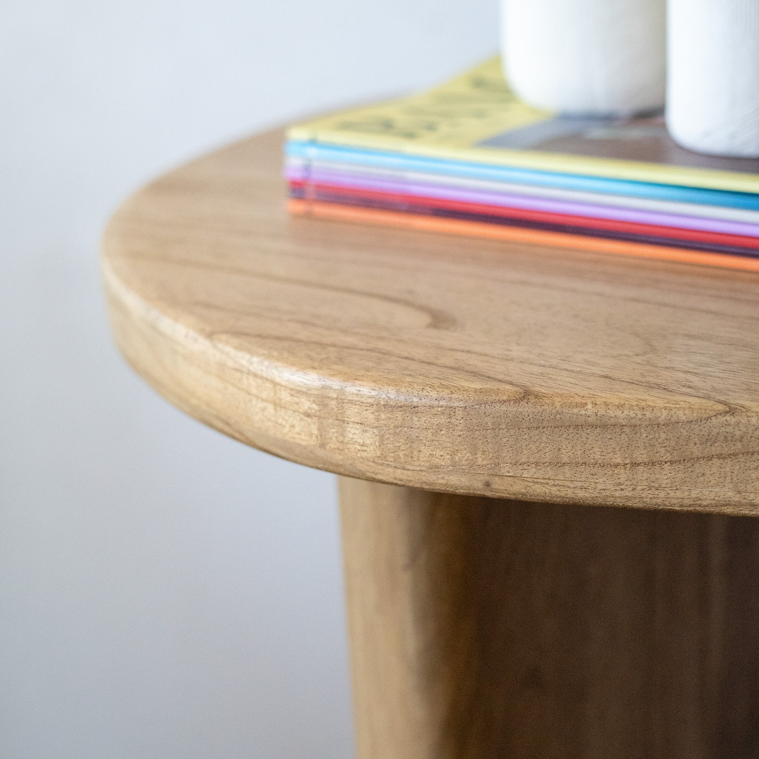 Console Brandan en bois massif de mindi